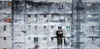 Researchers Find Link Between Economic Hardship and Cognitive Function