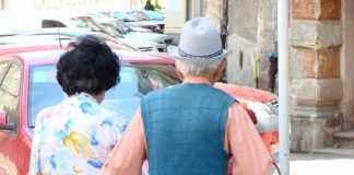 Antidepressant Use May Increase Risk of Hip Fractures in Older Adults