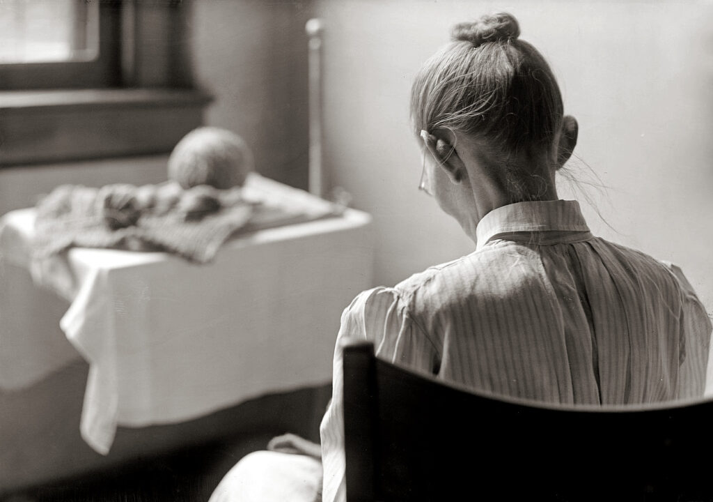 An elderly patient at St. Elizabeths Hospital in Washington, D.C. Photo Credit: Creative Commons