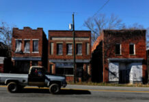 The White-Mortality Crisis Shows the Impact of Distress