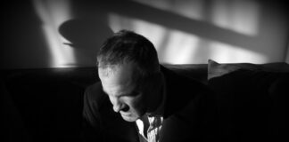 When Switching Antipsychotics, No Difference Between Immediate and Gradual Discontinuation