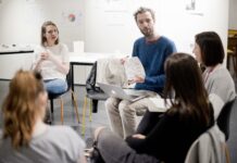 Study Finds Hearing Voices Groups Improve Social and Emotional Wellbeing