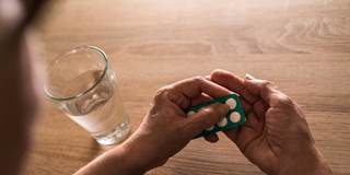 Type 2 Diabetes and Antidepressant Use: Is There a Causal Link?