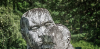 Knowledge of Mental States and Behaviour: Insights From Heidegger and Others wooden people sculpture