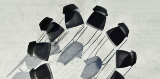 The Club Where You Bare Your Soul to Strangers