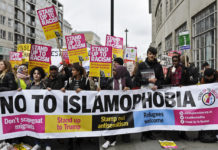 Targeting Hypocrisy Reduces Islamophobia and Collective Blame of Muslims