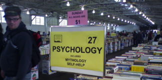 Data Challenges Superiority of Manualized Psychotherapy