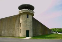 Mentally Ill Prisoners Are Held Past Release Dates, Lawsuit Claims