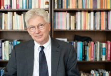 Working With the Four Dialogues: Using Chairwork in Clinical Practice Scott Kellogg