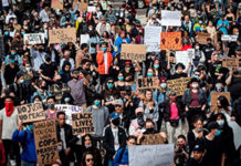 We Don’t Need Cops to Become Social Workers: We Need Peer Support
