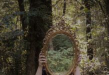 A Love Poem for the Girls with ‘Borderline’ by Rebecca Donaldson