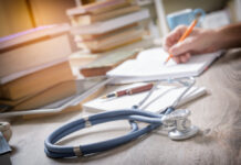 Most Psychopharmacology Textbooks Have Financial Conflicts of Interest