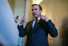 CT Sen. Chris Murphy Calls for Restrictions of Restraint and Seclusion in U.S. Schools