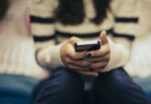 Most People Who’ve Used the 988 Crisis Line Say They Wouldn’t Turn to It Again
