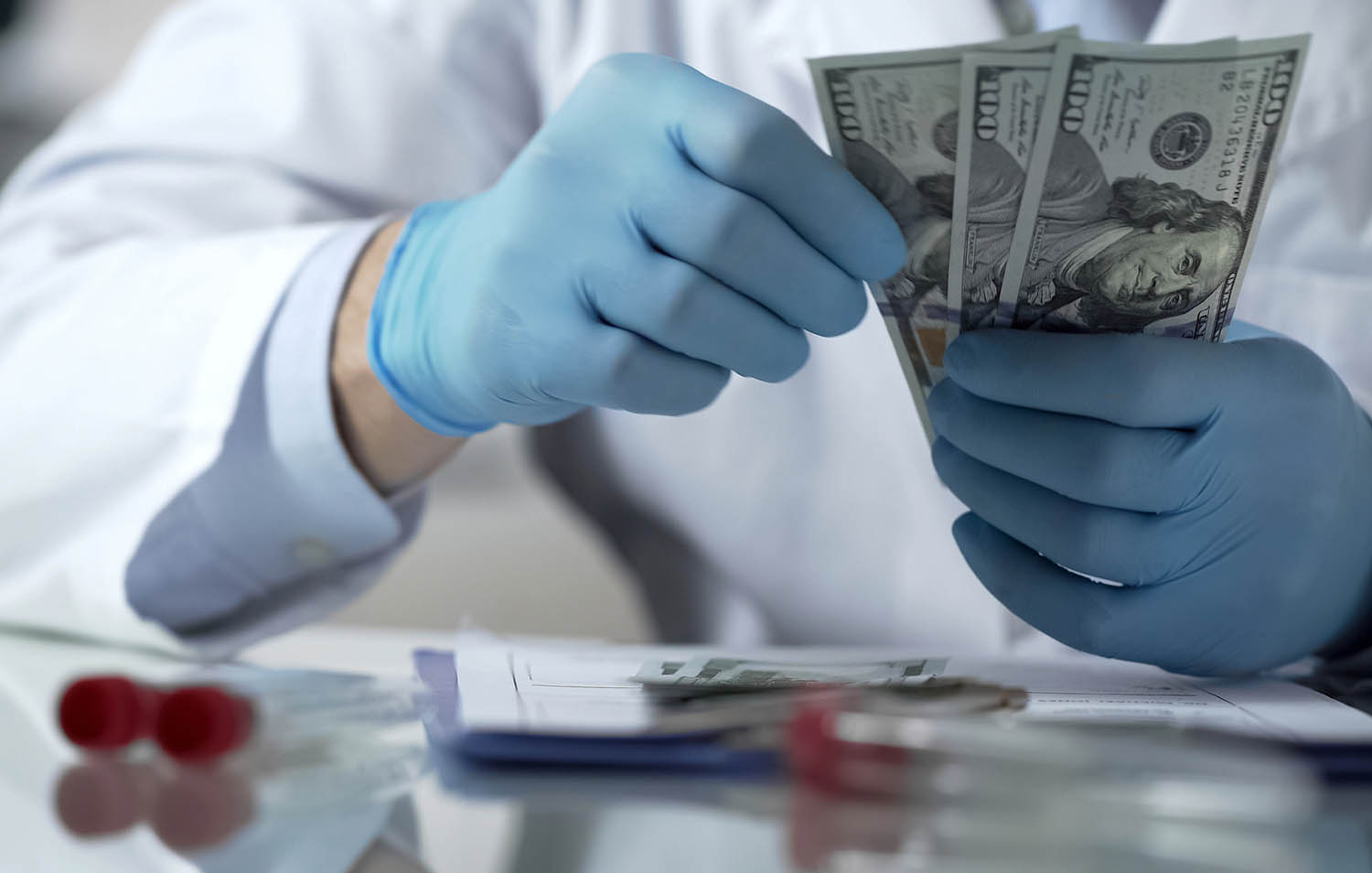 Confessions of an Advertising Writer: How I Helped Pharma Sell Antidepressants Confessions of an Advertising Writer: How I Helped Pharma Sell Antidepressants