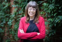 The Damage Doesn’t End When the Drugs Do: Diana Rose on Psychiatry’s Long Shadow