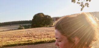 Anthropology, Arctic Iceland and Antidepressant Withdrawal: A Conversation With Fiona Frenzen